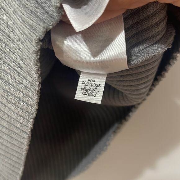 Vince Slvls Mock Neck Ribbed Sweater Size Large Gray - Picture 5 of 8